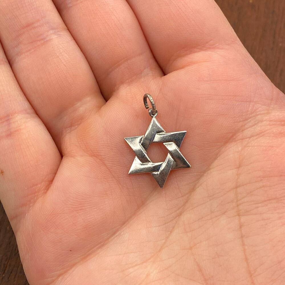 Vintage 925 Sterling Silver Star of David Ornate Simple Pendant Bracelet Charm